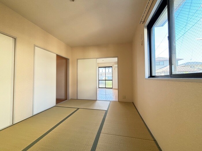 物件内観写真16　(居室)