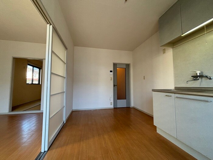 物件内観写真18　(居室)