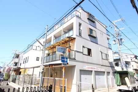 イヌーボ小若江外観写真