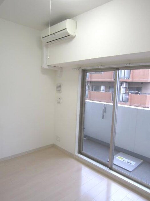 物件内観写真15　(居室)