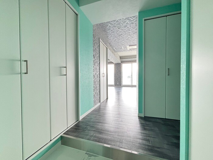 物件内観写真19　(廊下)