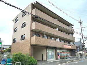 彩マンション外観写真