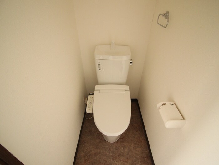 物件内観写真9　(トイレ)