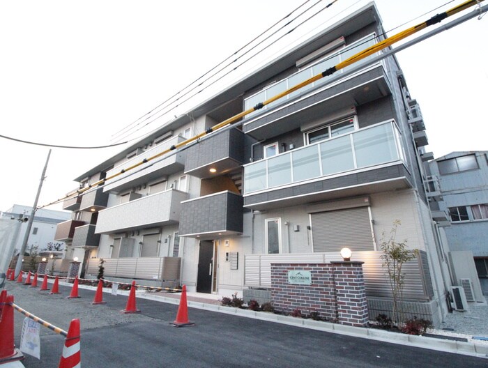 物件外観写真1　(外観写真)