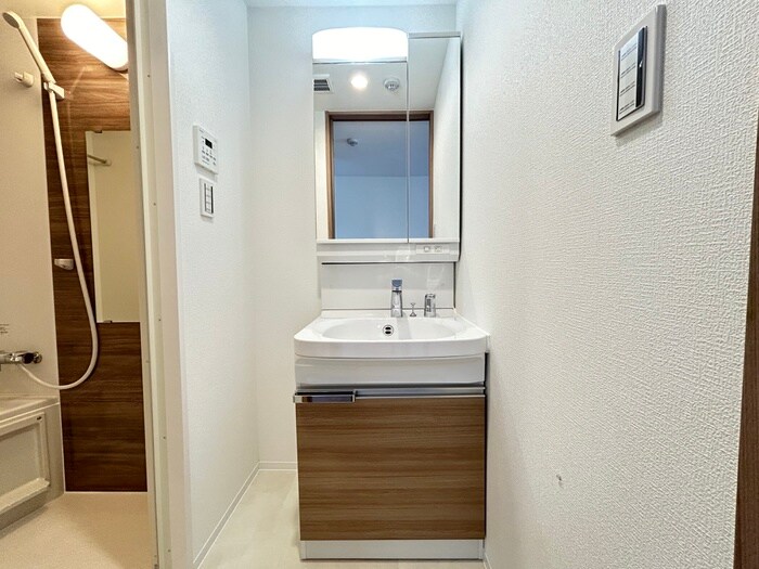 物件内観写真13　(洗面)