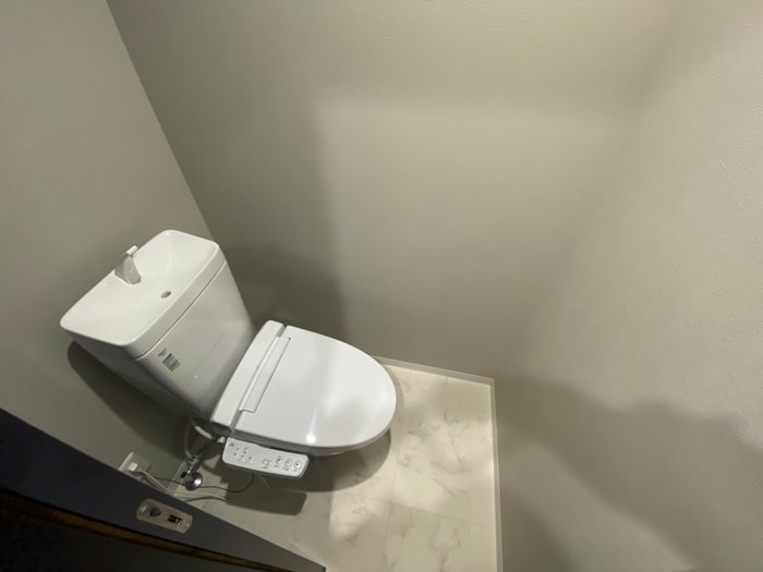 物件内観写真9　(トイレ)