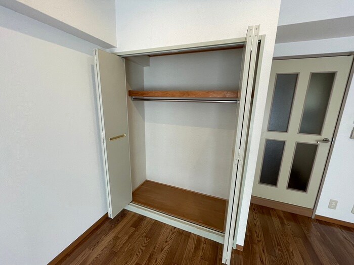 物件内観写真11　(居室)