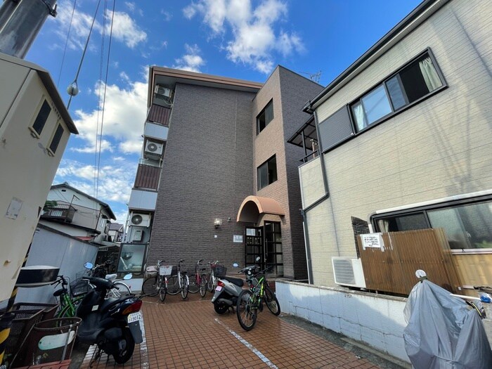 物件外観写真6　(外観写真)