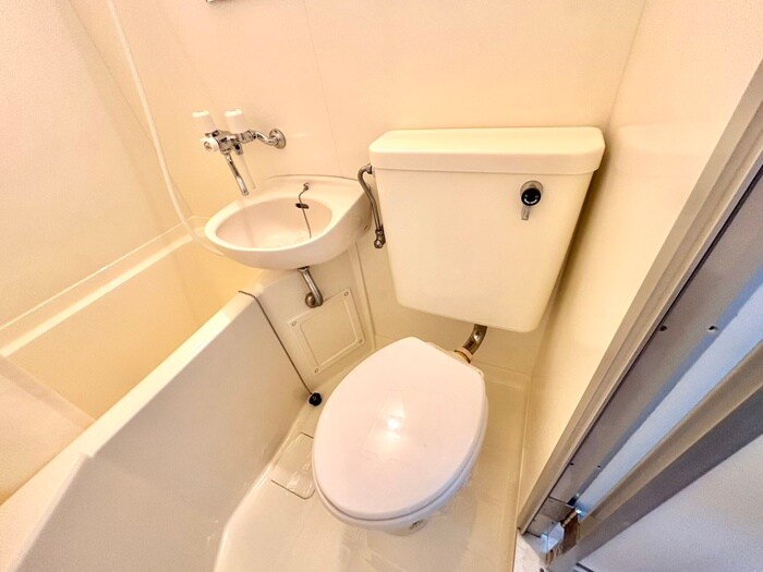 物件内観写真11　(トイレ)