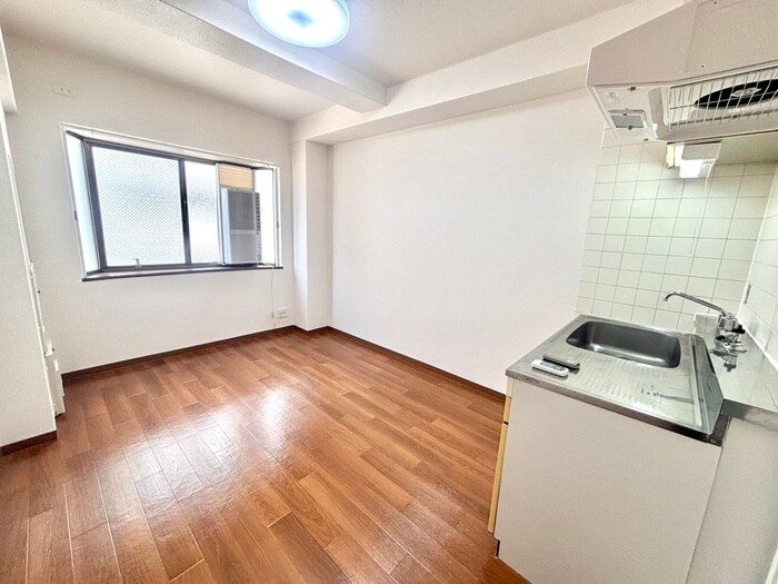 物件内観写真13　(居室)