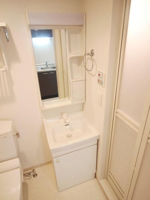 物件内観写真10　(洗面)