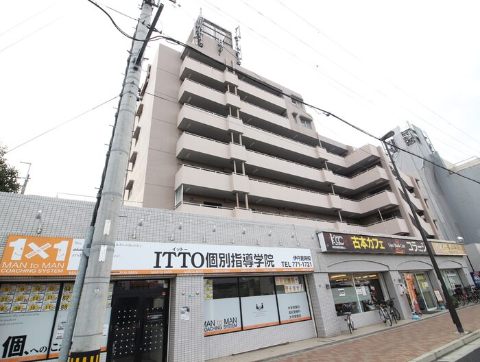 物件外観写真1　(外観写真)