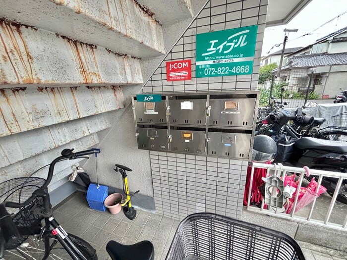 物件外観写真6　(建物設備)