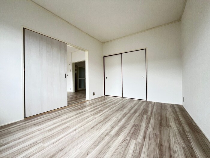 物件内観写真16　(居室)