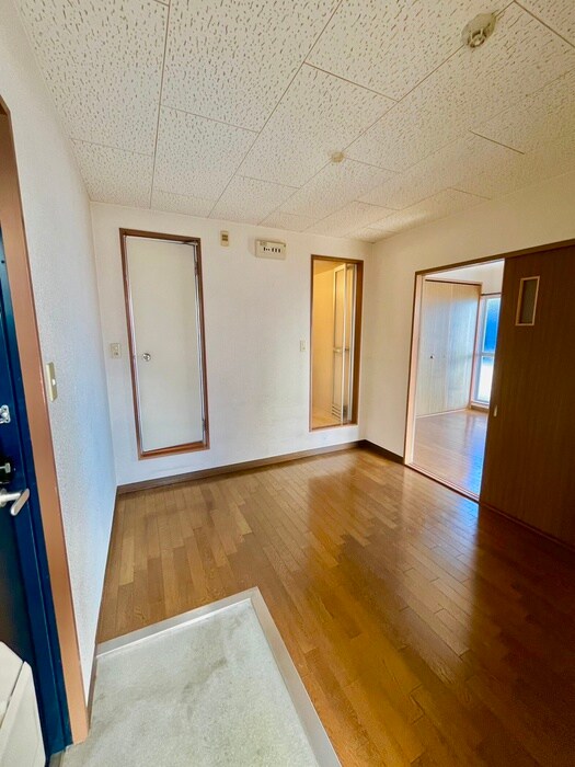 物件内観写真10　(居室)