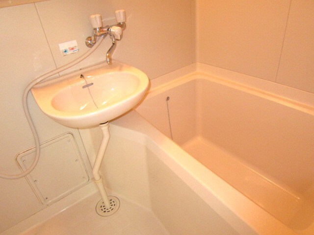 物件内観写真10　(バス／シャワールーム等)