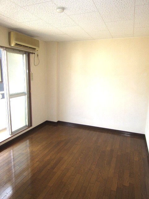 物件内観写真11　(居室)