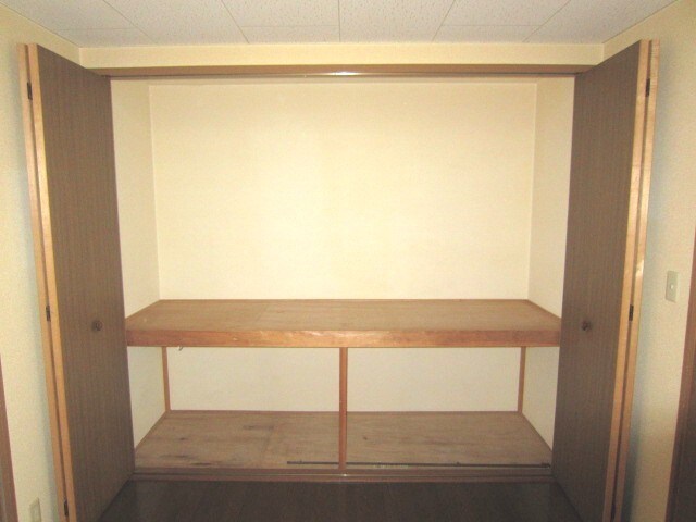 物件内観写真14　(収納)