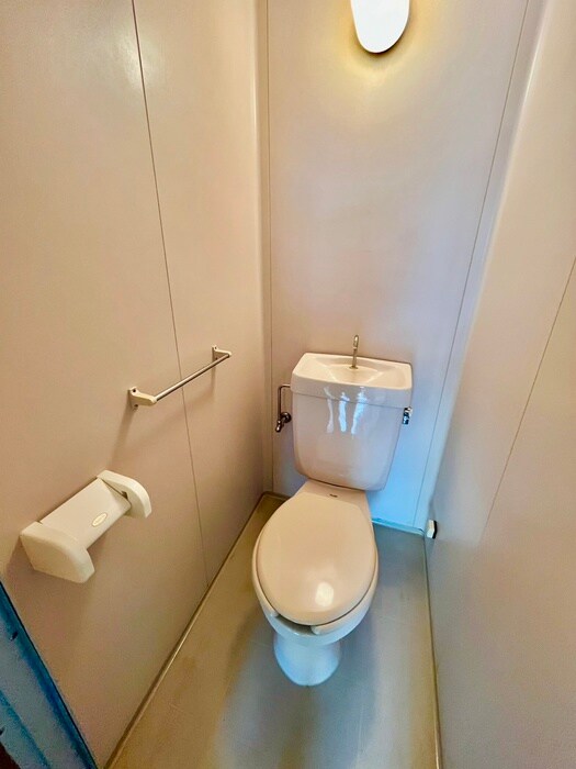 物件内観写真16　(トイレ)