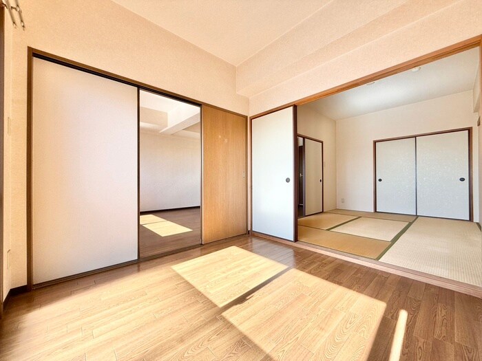 物件内観写真9　(居室)