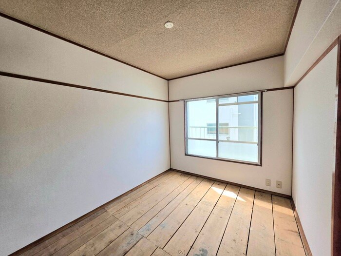 物件内観写真16　(居室)