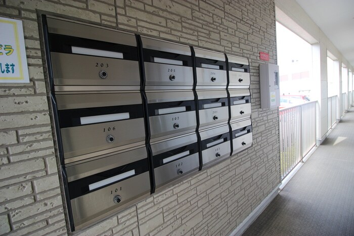 物件外観写真6　(建物設備)