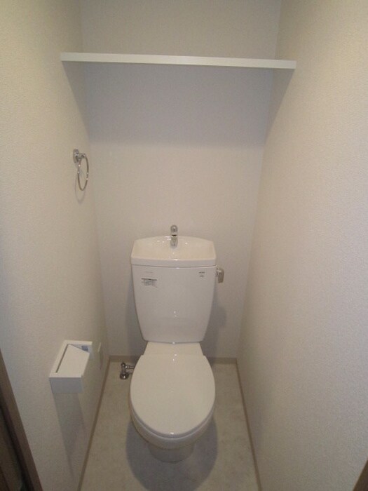 物件内観写真8　(トイレ)