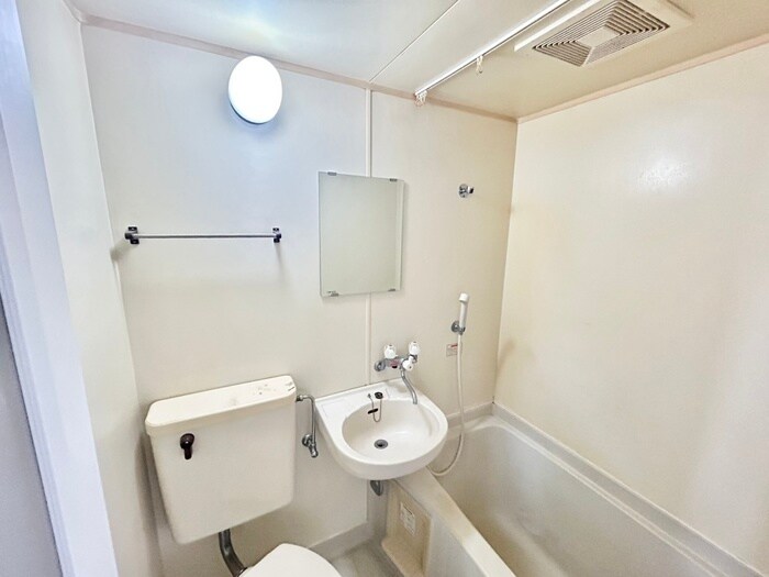 コ－ポいずみの洗面