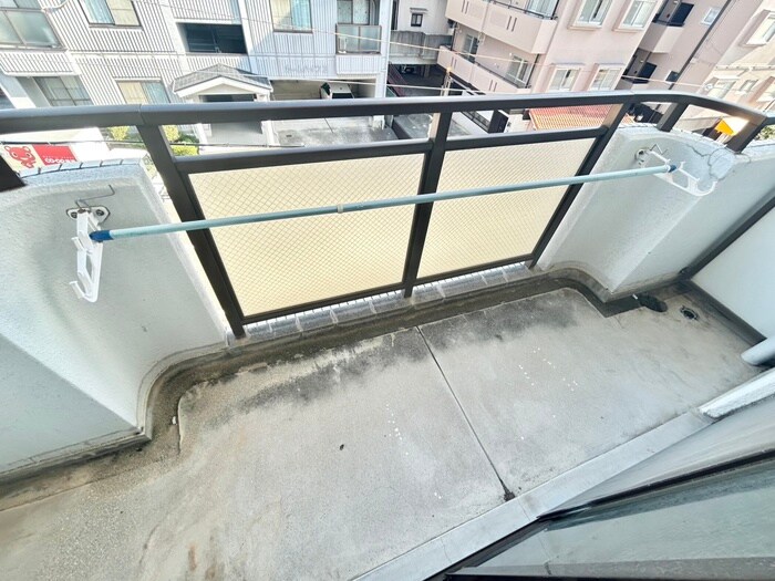 コ－ポいずみのベランダ・バルコニー