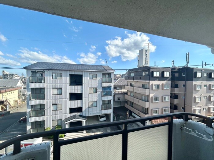 コ－ポいずみの室内からの展望