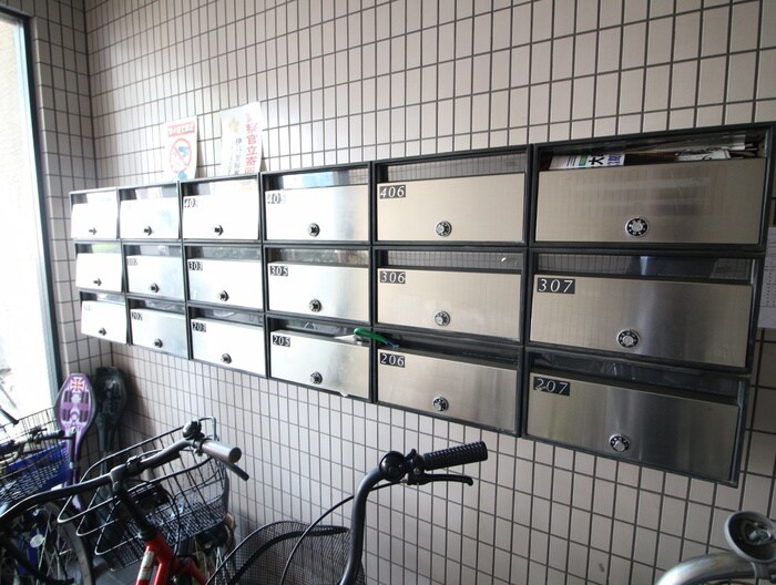 物件外観写真4　(建物設備)