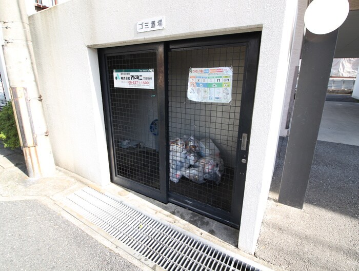 物件外観写真6　(建物設備)