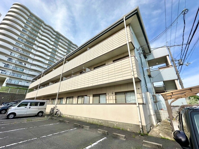 物件外観写真6　(外観写真)