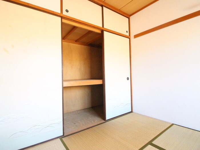 物件内観写真15　(収納)