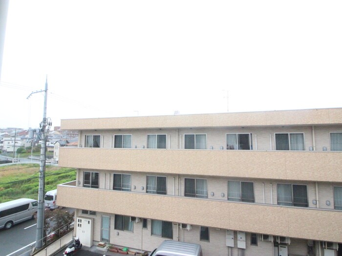 物件内観写真20　(室内からの展望)