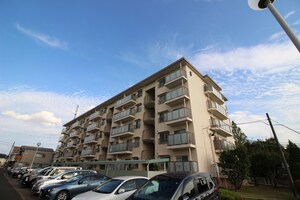 ｵﾘｰﾌﾞﾊｲﾂ枚方長尾　6号棟（406）外観写真