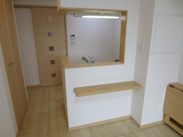 物件内観写真9　(居室)