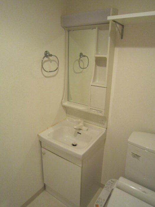 物件内観写真11　(洗面)