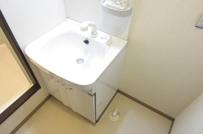 物件内観写真6　(洗面)