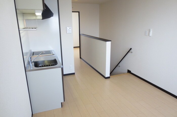 物件内観写真9　(居室)