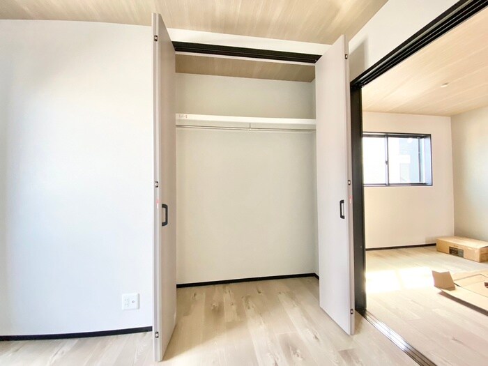 物件内観写真13　(収納)