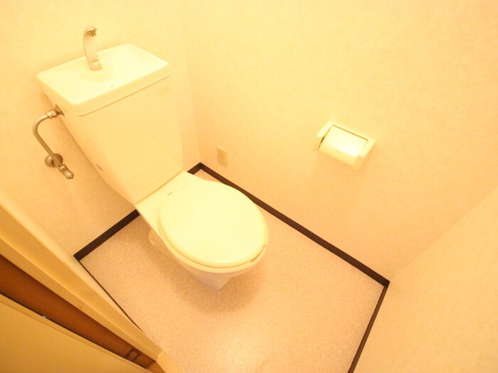 物件内観写真10　(トイレ)