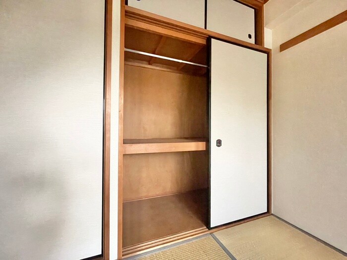 物件内観写真12　(収納)