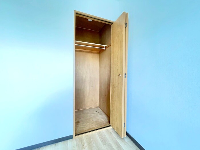 物件内観写真12　(収納)