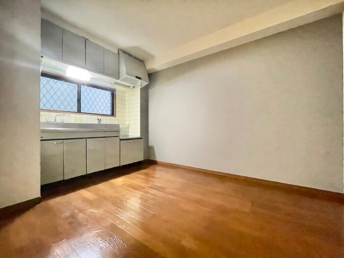 物件内観写真13　(居室)