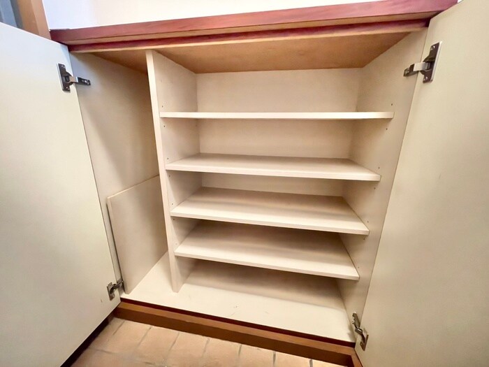 物件内観写真18　(靴箱)