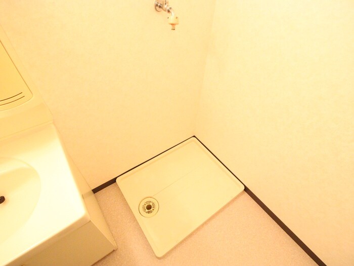 物件内観写真19　(洗濯機置場)