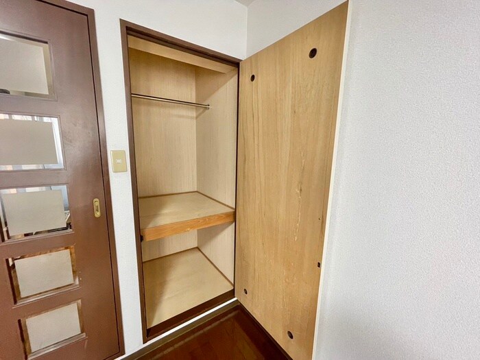 物件内観写真14　(収納)
