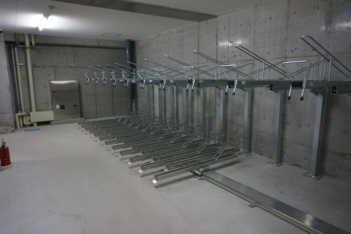 物件外観写真5　(駐輪場)