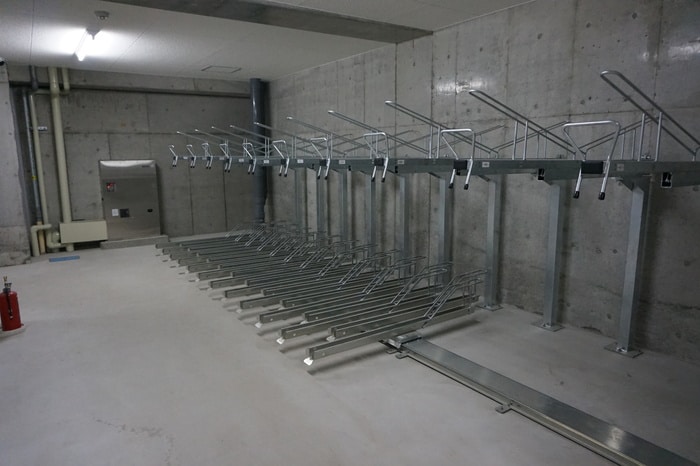 物件外観写真5　(駐輪場)